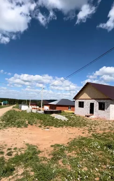 Дом в Удмуртия, Воткинский район, с. Светлое Октябрьская ул. (62 м) - Фото 1