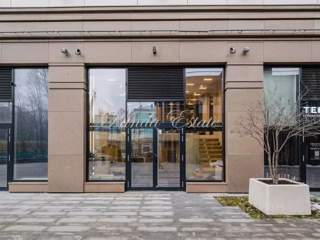 Торговая площадь в Москва Кастанаевская ул., 66 (65 м) - Фото 2