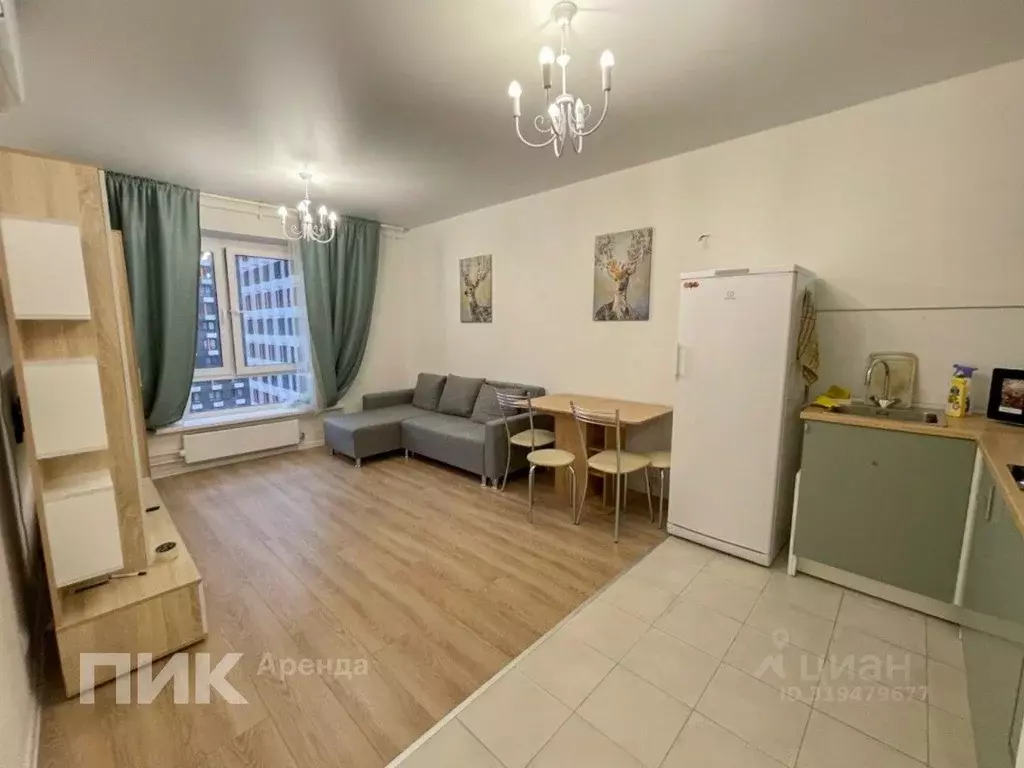 1-к кв. Москва ул. Саларьевская, 16к3 (42.1 м) - Фото 1
