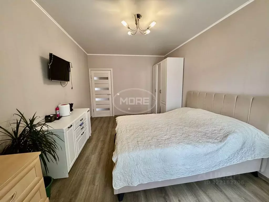 2-к кв. Калининградская область, Калининград Осенняя ул., 6Б (74.9 м) - Фото 1