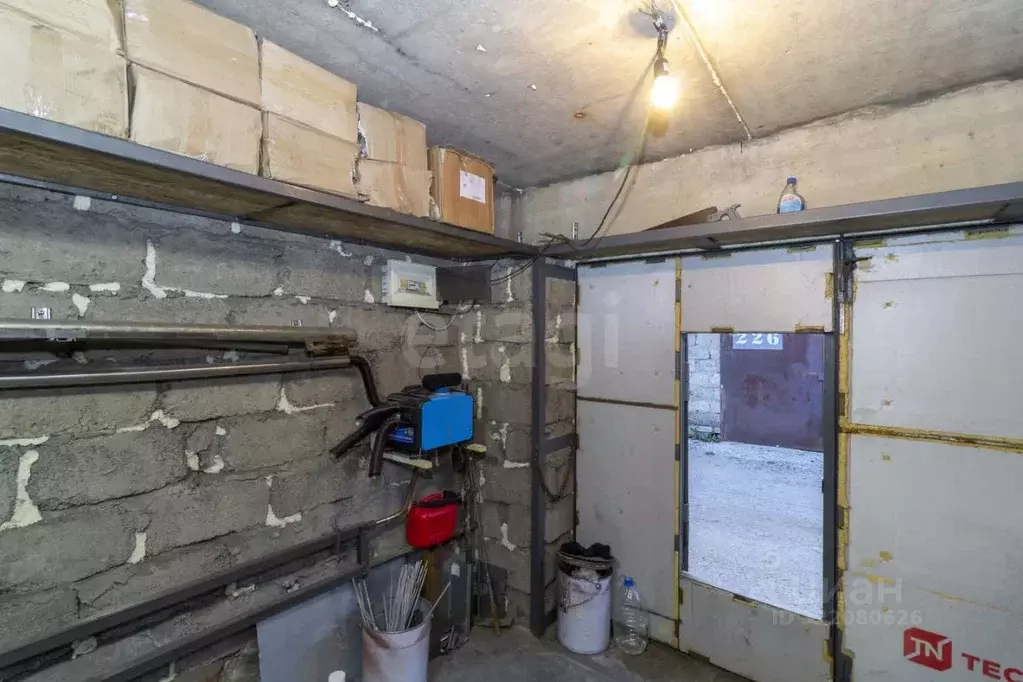 Гараж в Тюменская область, Тюмень Ставропольская ул., 109с1 (19 м) - Фото 1