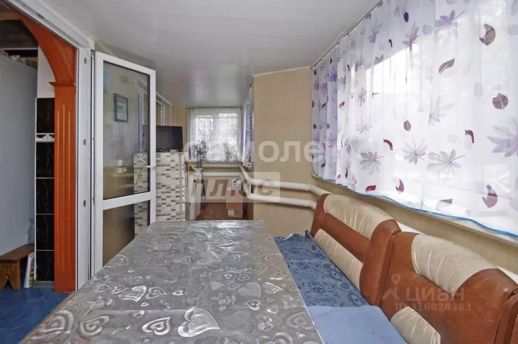 2-к кв. Омская область, Омск Краснознаменная ул., 21А (44.4 м) - Фото 1