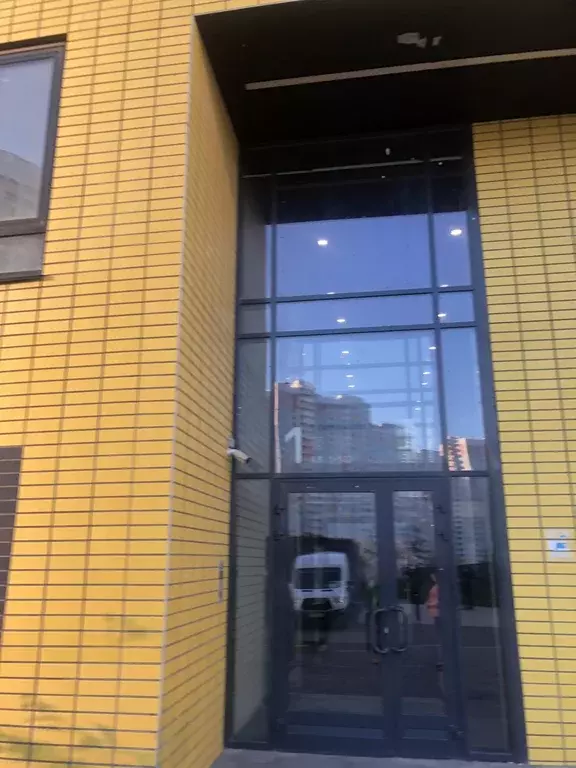 Продается 2-комнатная квартира - Фото 1