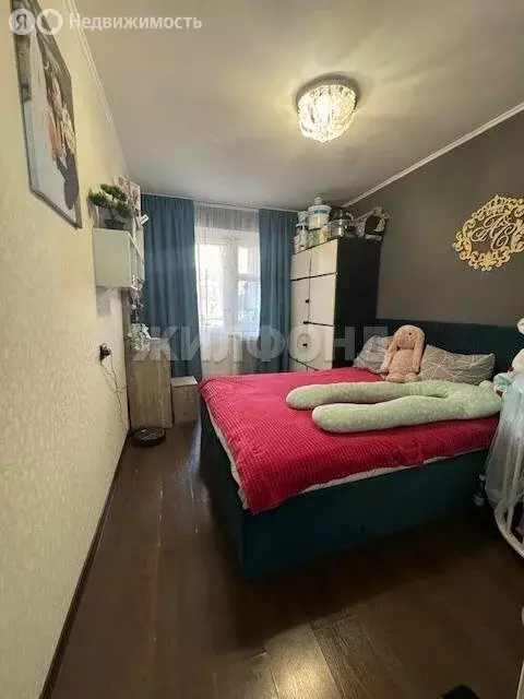3-комнатная квартира: Новосибирск, Степная улица, 71 (63.1 м) - Фото 1