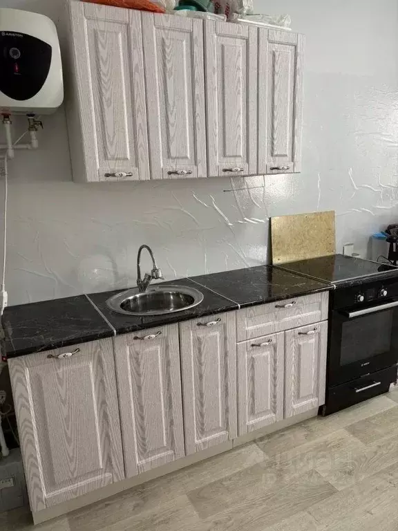 2-к кв. Ханты-Мансийский АО, Нефтеюганск 17-й мкр, 7/1 (68.5 м) - Фото 1