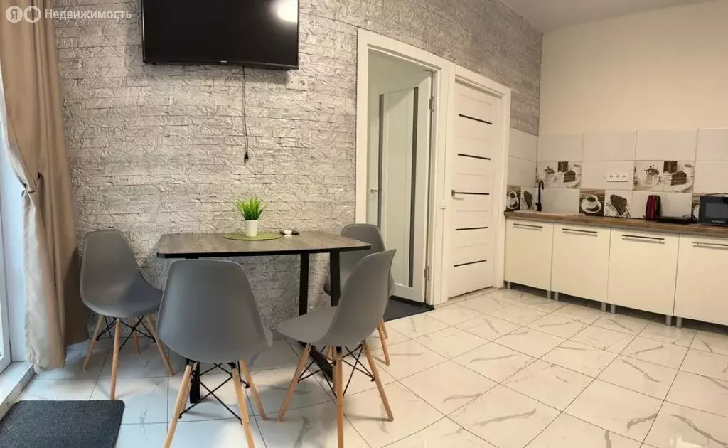 Дом в Севастополь (438 м) - Фото 1