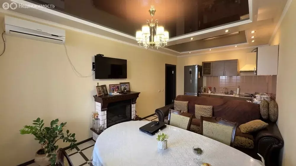 2-комнатная квартира: Анапа, Пионерский проспект, 255/2к5 (79 м) - Фото 1