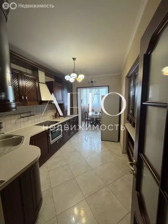 2-комнатная квартира: Сочи, улица Яна Фабрициуса, 2/9 (118 м) - Фото 1