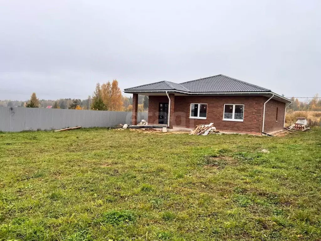 Дом в Тверская область, Калининский муниципальный округ, д. Неготино ... - Фото 1