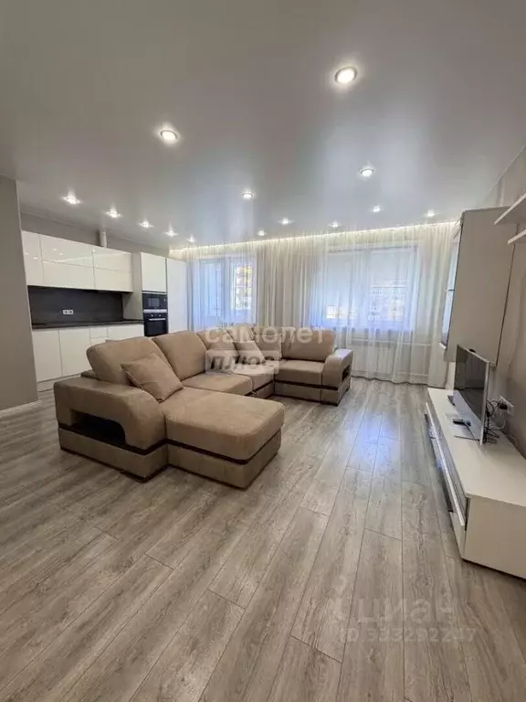 2-к кв. Иркутская область, Иркутск Байкальская ул., 305 (68.0 м) - Фото 1