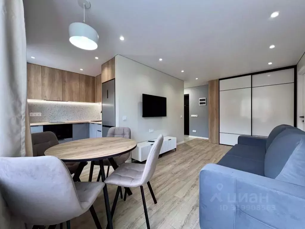 2-к кв. Приморский край, Владивосток ул. Адмирала Фокина, 31 (43.0 м) - Фото 1