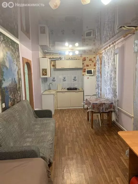Квартира-студия: Волгоград, Высокая улица, 18А (27.4 м) - Фото 1
