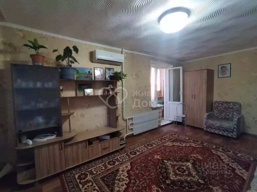 3-к кв. Волгоградская область, Ленинск ул. Ленина, 106 (68.4 м) - Фото 0