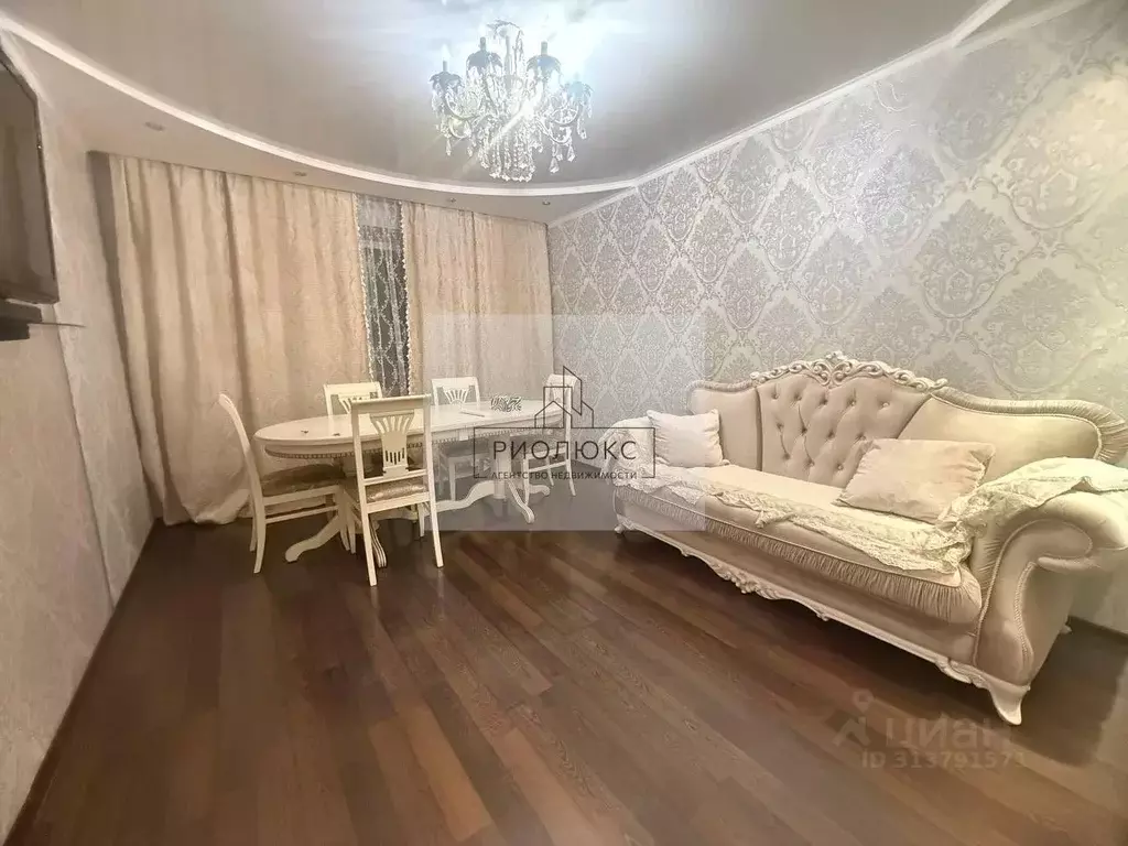 3-к кв. Челябинская область, Магнитогорск Советская ул., 172 (89.0 м) - Фото 1