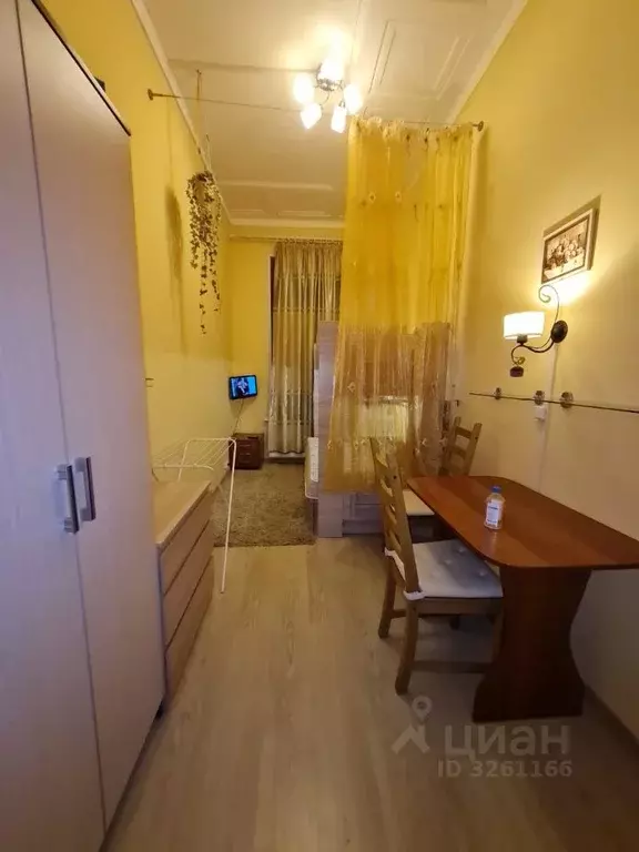 Комната Санкт-Петербург 10-я Советская ул., 17 - Фото 0