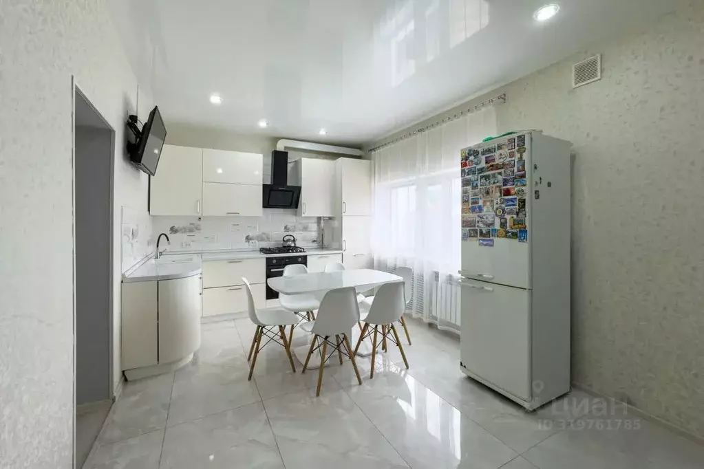 Дом в Ульяновская область, Ульяновск ул. Богданова, 7 (119 м) - Фото 1