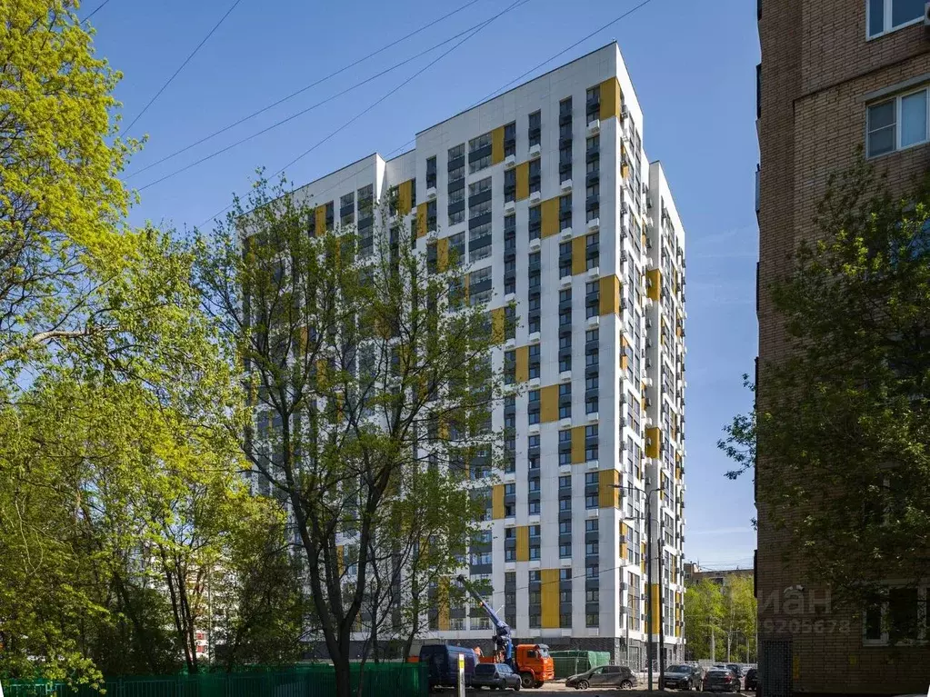 Гараж в Москва ул. Демьяна Бедного, 17 (13 м) - Фото 1