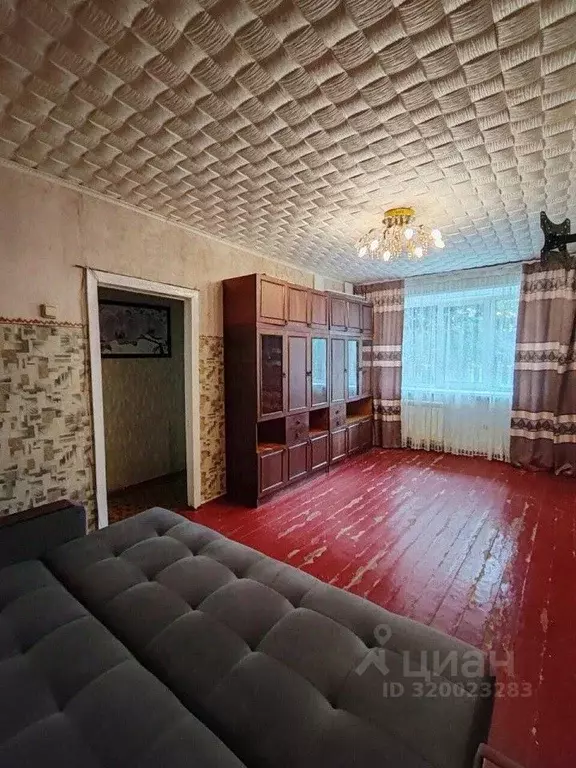 2-к кв. Орловская область, Мценск ул. Тургенева, 83 (43.0 м) - Фото 0