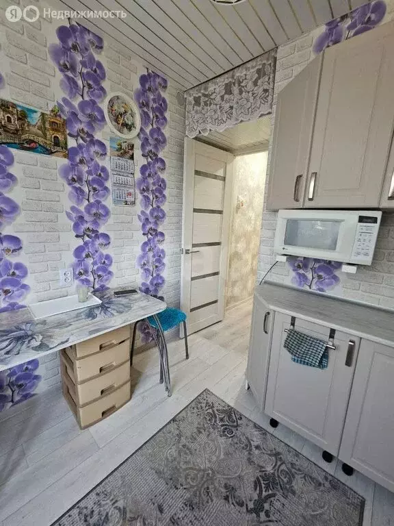 3-комнатная квартира: Бологое, Октябрьская улица, 20 (59 м) - Фото 1