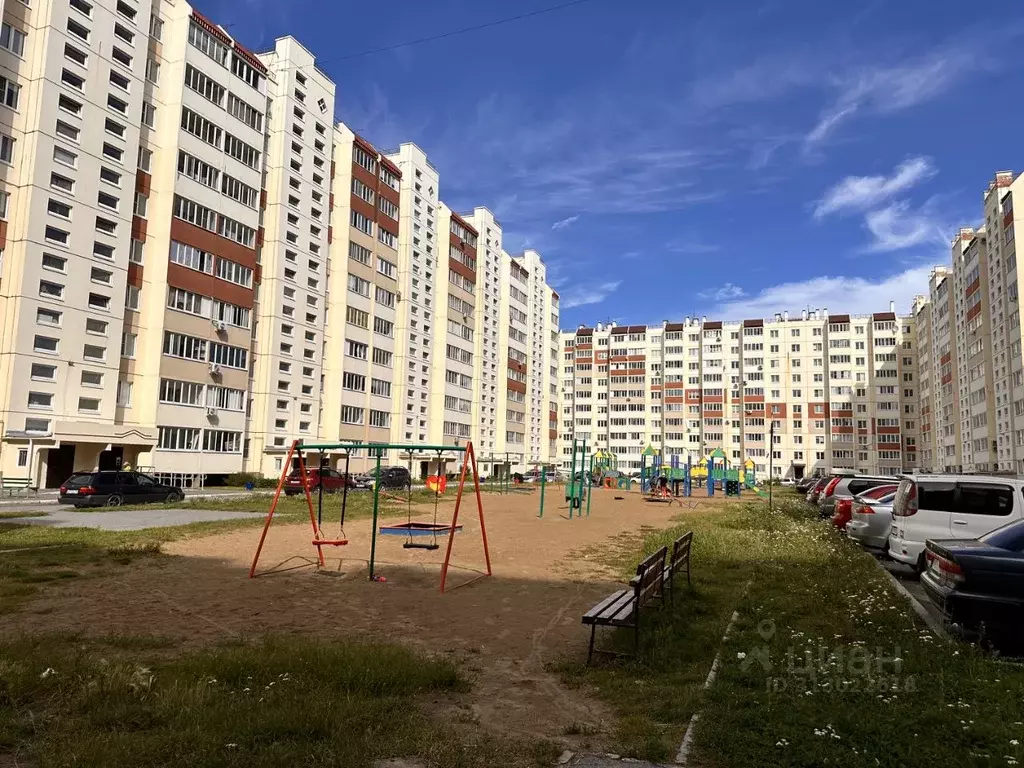 3-к кв. Омская область, Омск ул. 21-я Амурская, 35 (73.8 м) - Фото 1