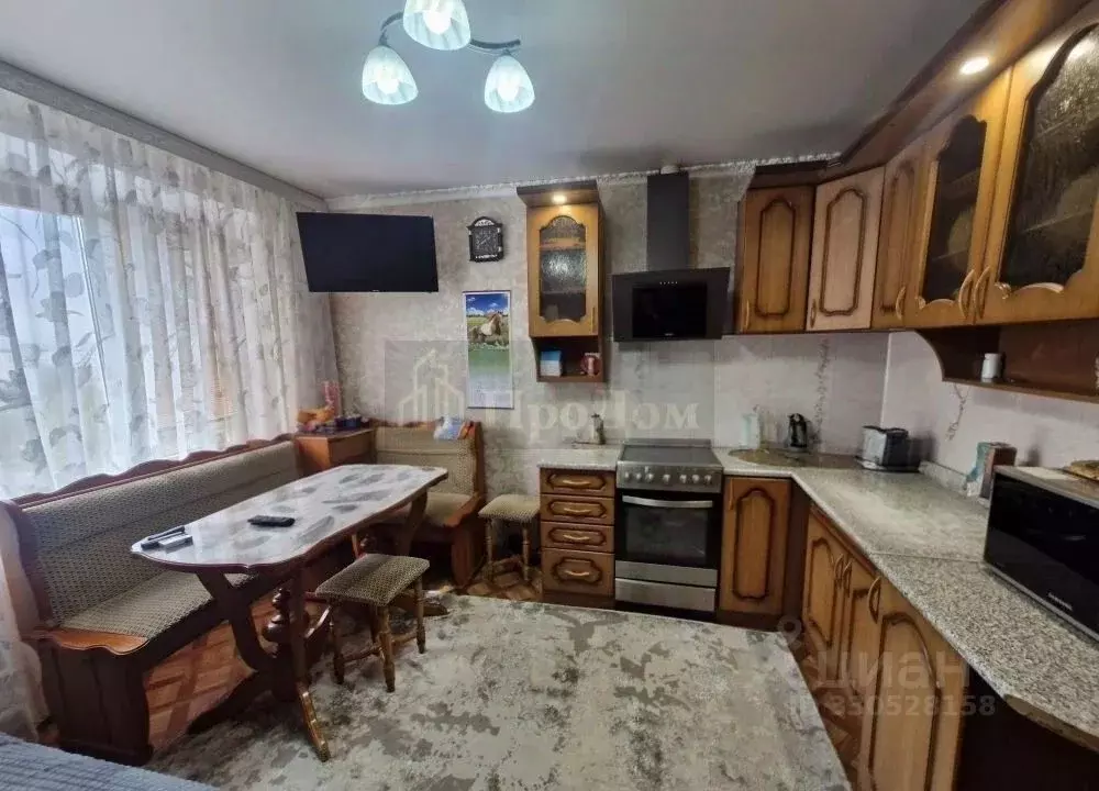 1-к кв. Белгородская область, Старый Оскол Жукова мкр, 45 (34.63 м) - Фото 2