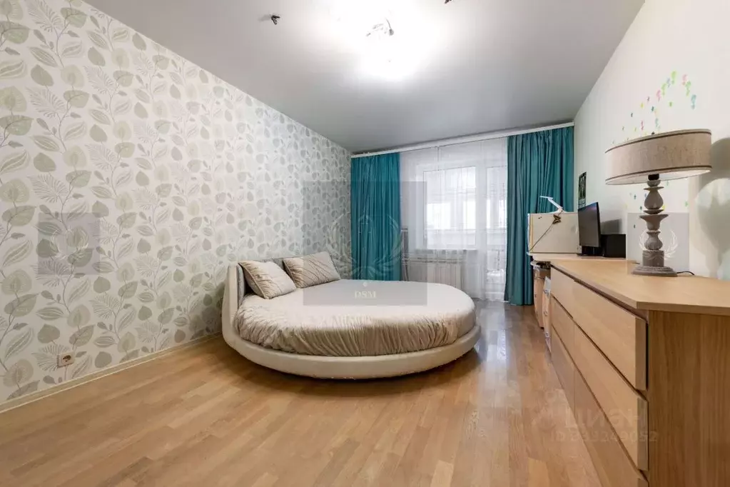 3-к кв. Санкт-Петербург ул. Беринга, 27к1 (108.0 м) - Фото 1
