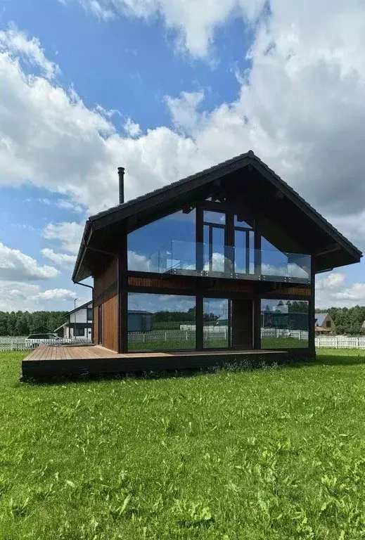 Дом в Свердловская область, Екатеринбург муниципальное образование, ... - Фото 0