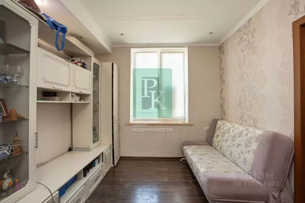 2-к кв. Севастополь ул. Эскадренная, 11 (29.0 м) - Фото 0