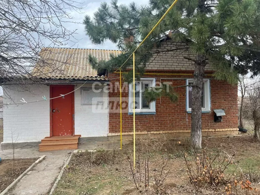 Дом в Калмыкия, Сарпинский район, с. Уманцево  (74 м) - Фото 0