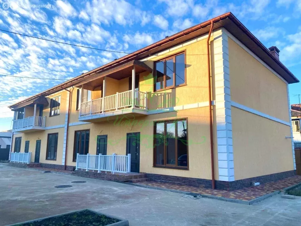 Дом в Крымск, улица Маршала Гречко (101 м) - Фото 2