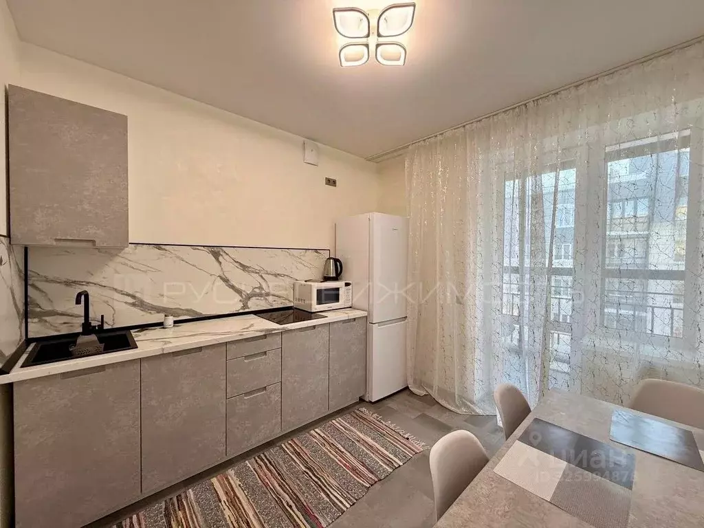 1-к кв. Кировская область, Киров ул. Дмитрия Козулева, 2 (32.7 м) - Фото 2