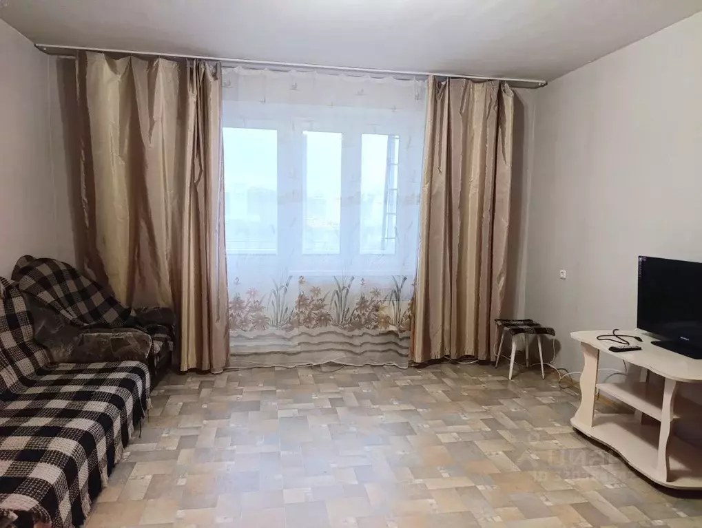 3-к кв. Красноярский край, Красноярск Ключевская ул., 101 (66.0 м) - Фото 1