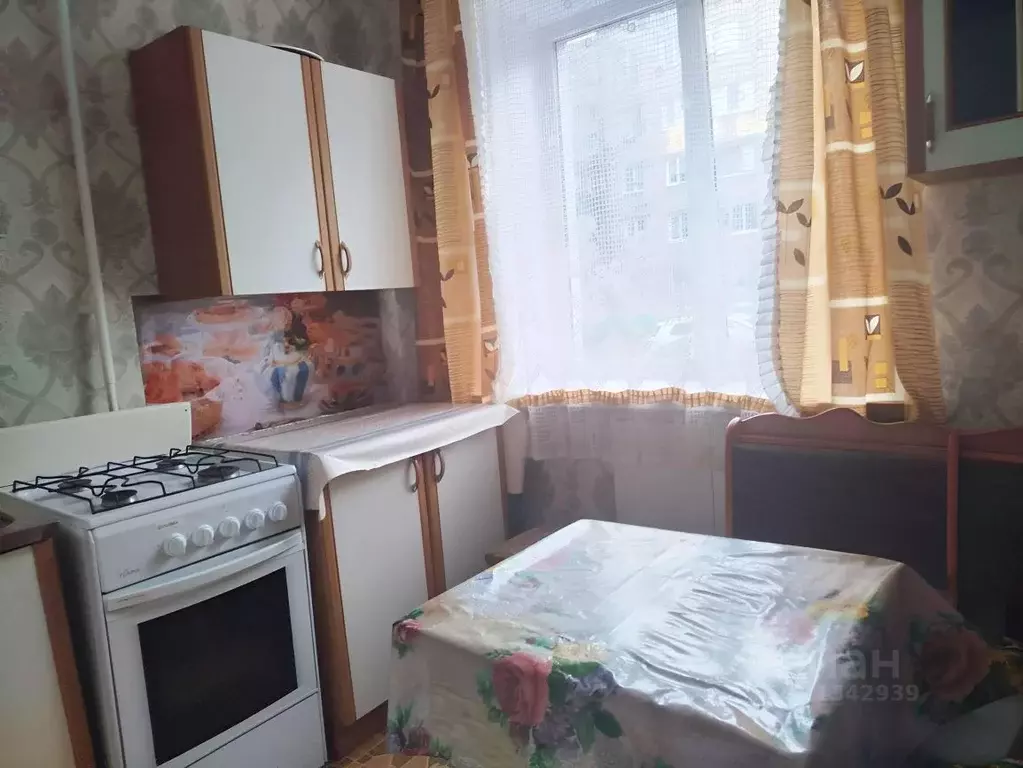 2-к кв. Башкортостан, Стерлитамак просп. Октября, 55 (45.0 м) - Фото 1