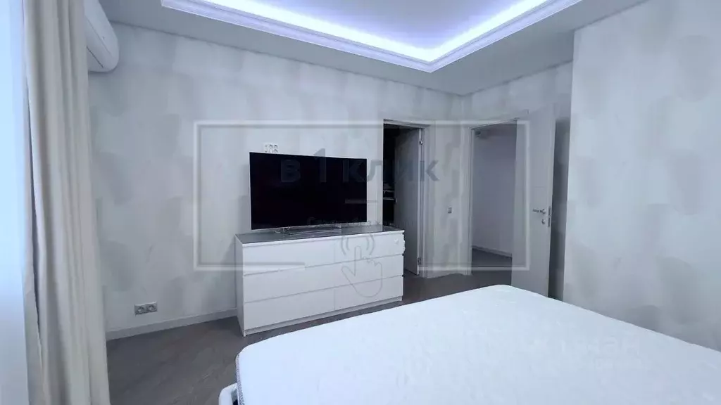 3-к кв. Ярославская область, Ярославль просп. Фрунзе, 29 (80.0 м) - Фото 0