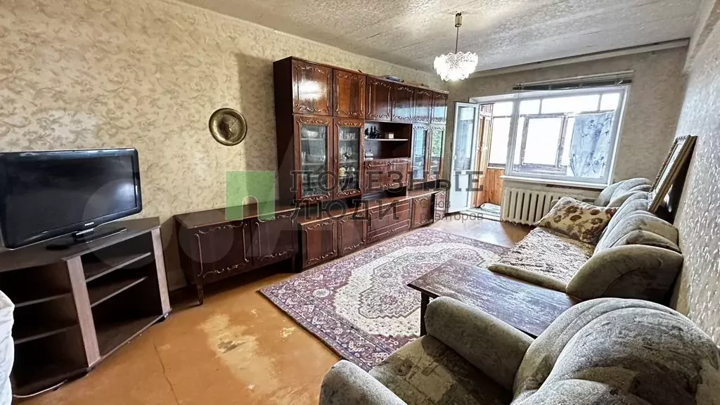 3-к. квартира, 63 м, 5/5 эт. - Фото 1