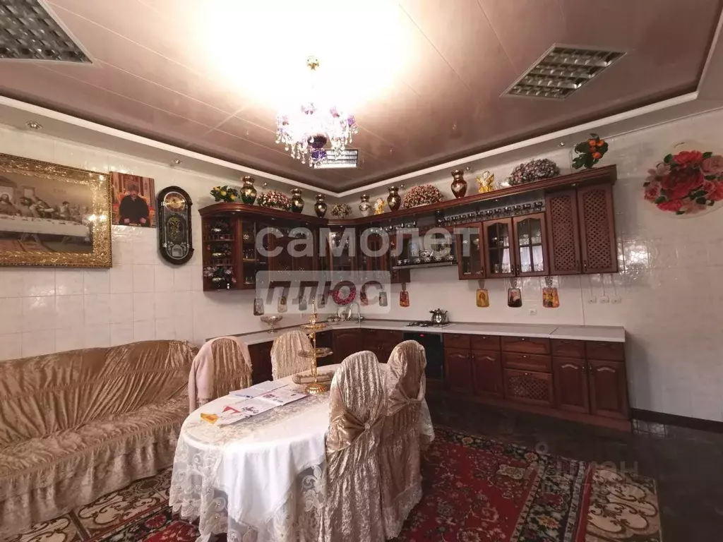 Дом в Волгоградская область, Волгоград ул. 2-я Лескова (394 м) - Фото 0