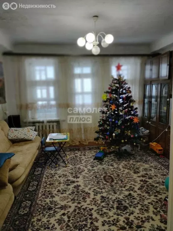 3-комнатная квартира: Ревда, улица Кирзавод, 6 (72.2 м) - Фото 1