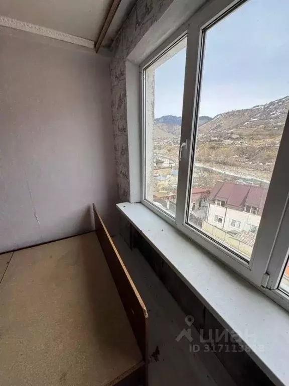 1-к кв. Карачаево-Черкесия, Карачаевск ул. Курджиева, 2 (33.4 м) - Фото 1