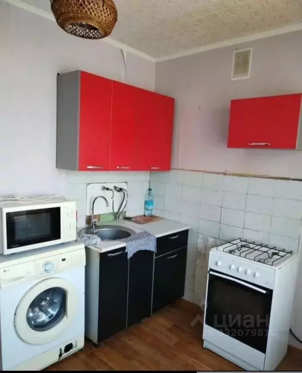 1-к кв. Иркутская область, Ангарск 212-й кв-л, 8 (34.0 м) - Фото 2