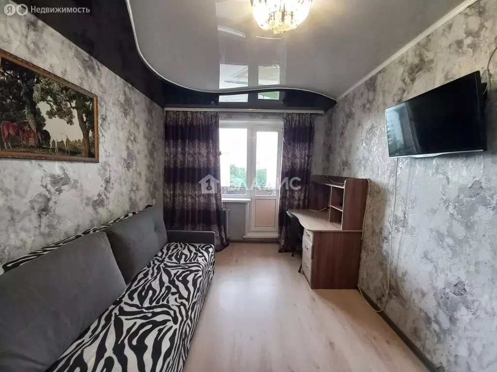 2-комнатная квартира: Тобольск, 10-й микрорайон, 6 (52 м) - Фото 1