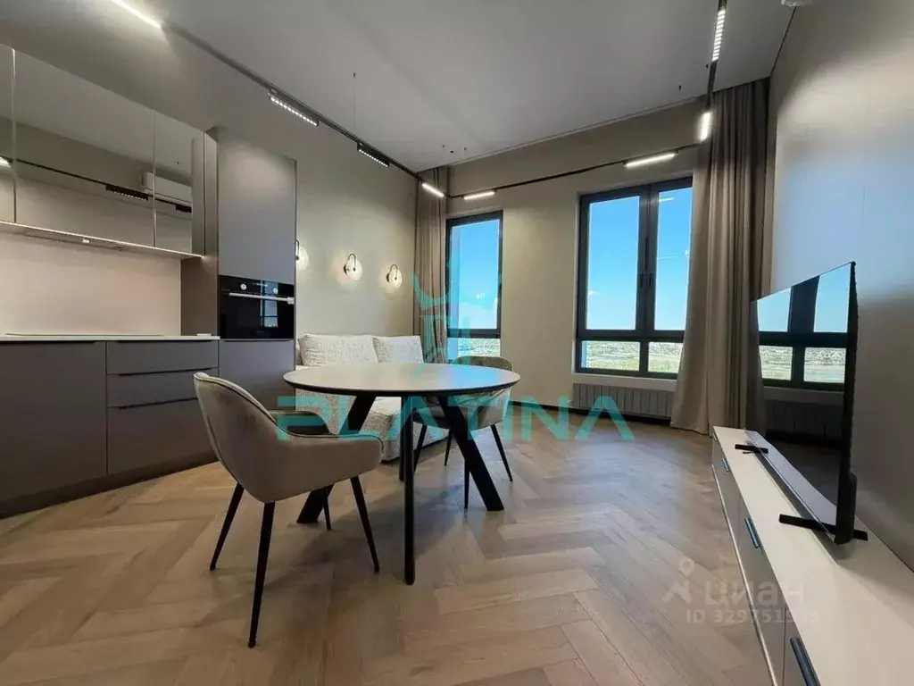 2-к кв. Татарстан, Казань ул. Алексея Козина, 8 (57.0 м) - Фото 2