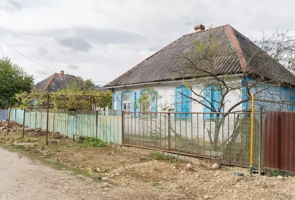 Дом в Адыгея, Майкопский район, Даховская ст-ца Прохладная ул. (36 м) - Фото 0