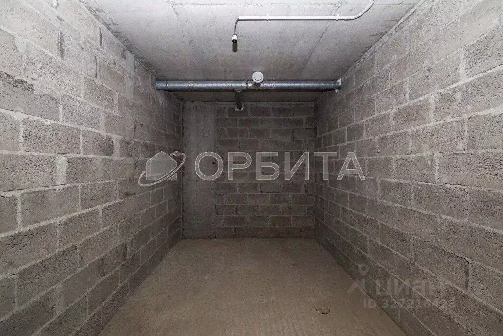 Склад в Тюменская область, Тюмень ул. Игоря Комиссарова, 5 (5 м) - Фото 2