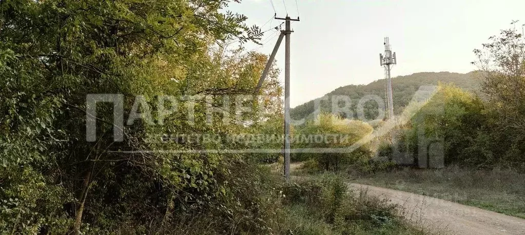 Дом в Краснодарский край, Северский район, Ильское городское ... - Фото 1