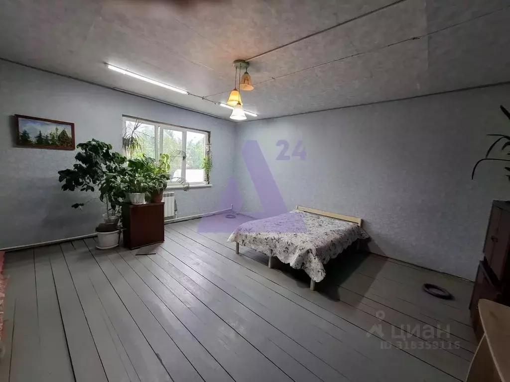 Дом в Алтайский край, Барнаул Славгородская ул., 21 (100 м) - Фото 1