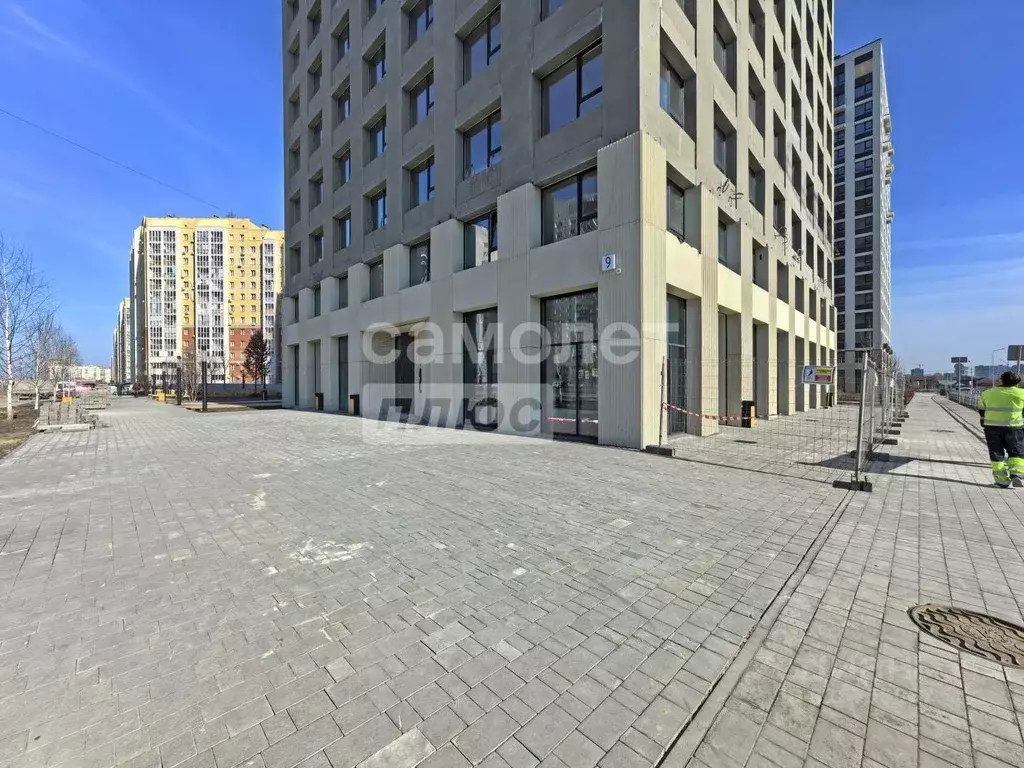 Помещение свободного назначения в Омская область, Омск ул. Б.Г. ... - Фото 1
