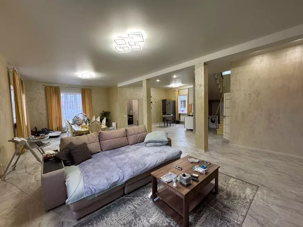 Дом в Калужская область, Совхоз Боровский с/пос, д. Кабицыно ул. ... - Фото 1