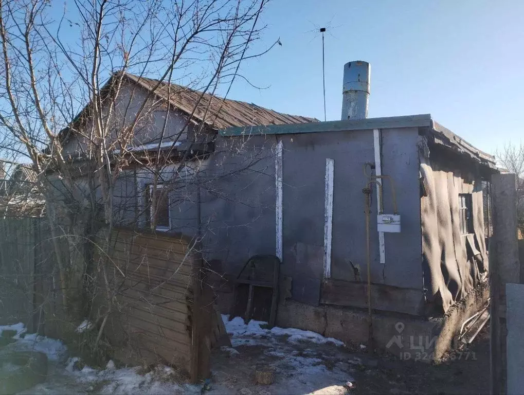 Дом в Оренбургская область, Орск пос. Первомайский, ул. Вавилова, 32 ... - Фото 1