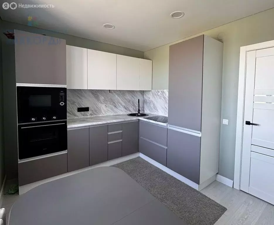 1-комнатная квартира: Новоалтайск, улица Анатолия, 98 (35.4 м) - Фото 1