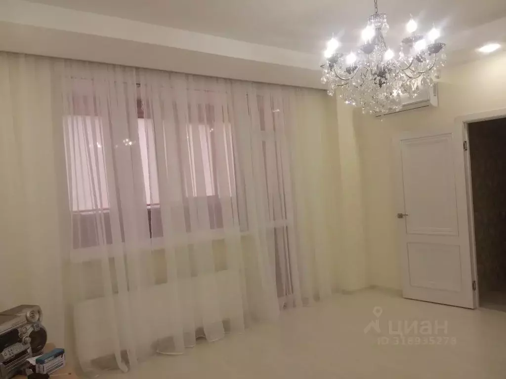 2-к кв. Севастополь ул. Тараса Шевченко, 49к2 (82.0 м) - Фото 0